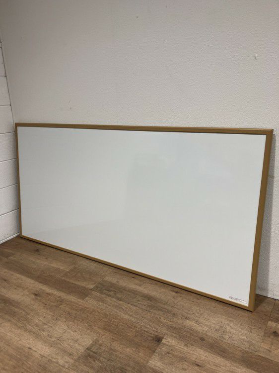 コクヨ1800壁掛けホワイトボード 商品画像1