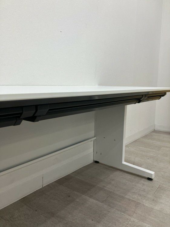 コクヨisシリーズ 1600平デスク 商品画像13