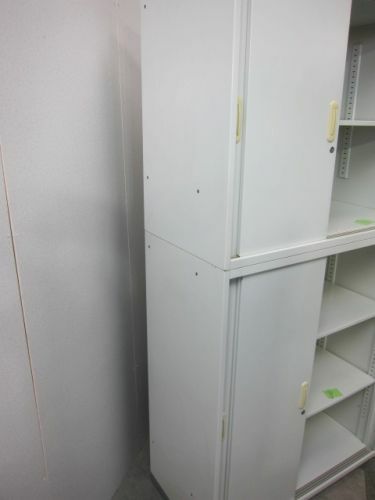 プラスLX-5(エルエックス-ファイブ)シリーズ 3扉スライド上下書庫	 商品画像6