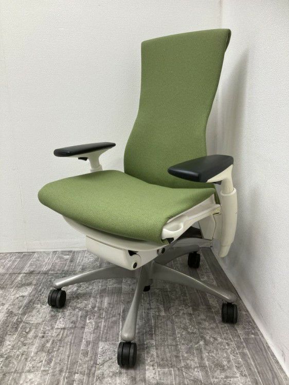 HermanMiller（ハーマンミラー）エンボディシリーズ 可動肘付エンボディチェア 商品画像1