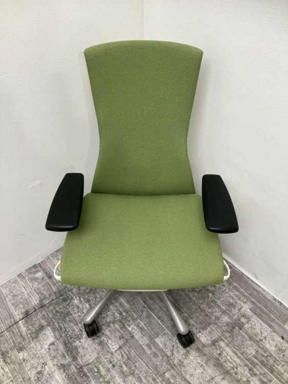 HermanMiller（ハーマンミラー）エンボディシリーズ 可動肘付エンボディチェア 商品画像3