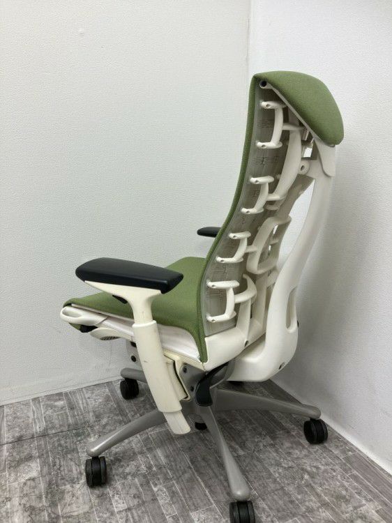HermanMiller（ハーマンミラー）エンボディシリーズ 可動肘付エンボディチェア 商品画像9
