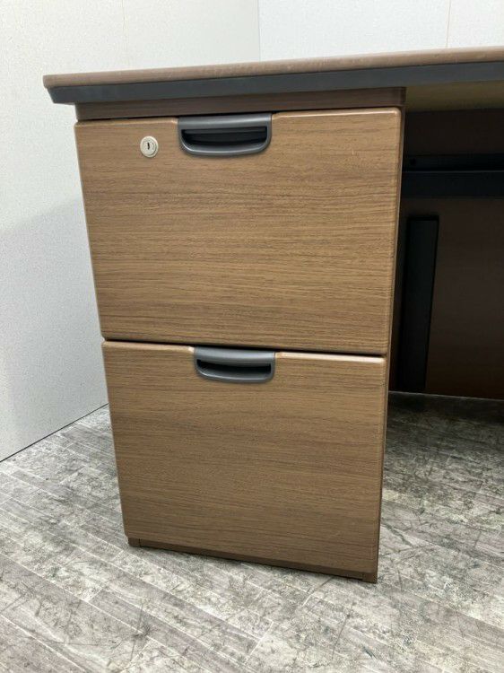 オカムラDX-4Nシリーズ 役員室用1600両袖デスク 商品画像4