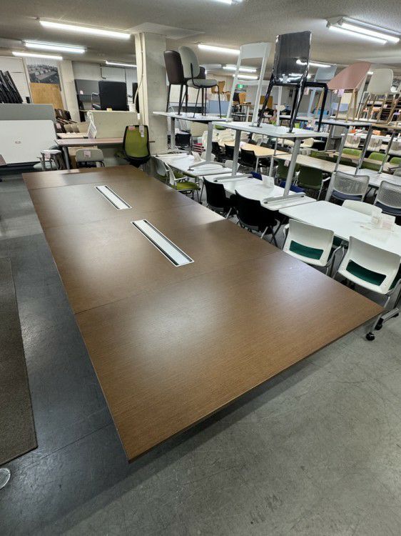 コクヨWT-200シリーズ 4000ミーティングテーブル 商品画像2