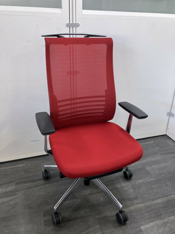 コクヨBezel(ベゼル)チェア 固定肘付ベゼルチェア 商品画像1