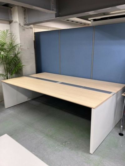 ウチダ（内田洋行）ALPLACE(アルプレス)シリーズ 2400フリーアドレスデスク 商品画像1