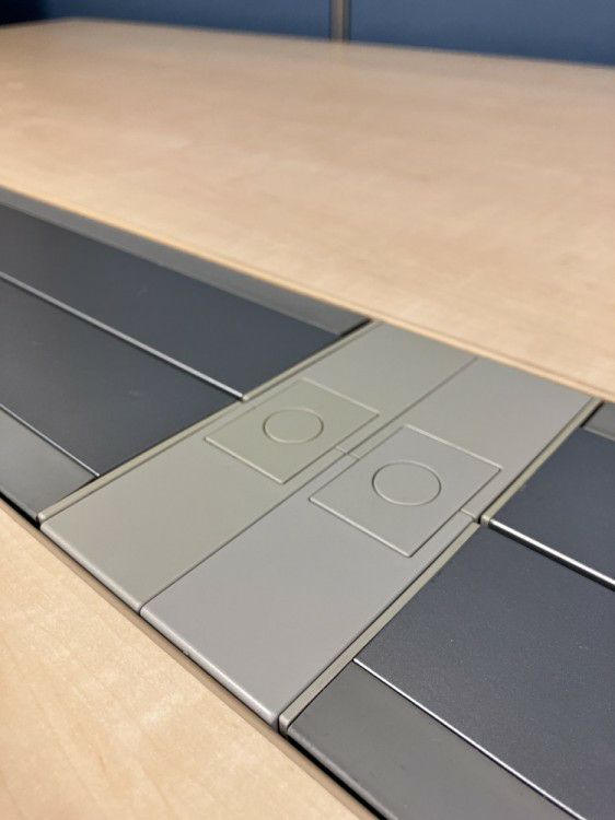 ウチダ（内田洋行）ALPLACE(アルプレス)シリーズ 2400フリーアドレスデスク 商品画像4