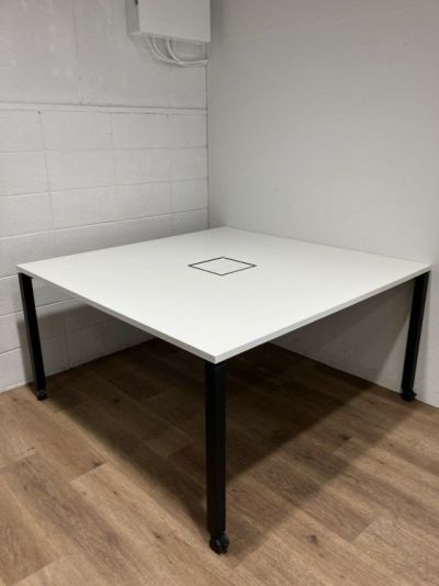 コクヨワークフィットシリーズ 1400ワークテーブル 商品画像1