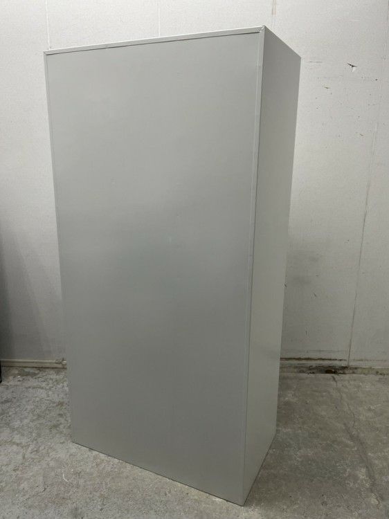 ナイキLK型シリーズ（ナイキ） 3人用ロッカー 商品画像3