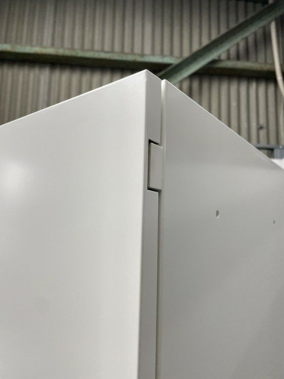 オカムラレクトラインシリーズ 両開きラテラル書庫 商品画像4