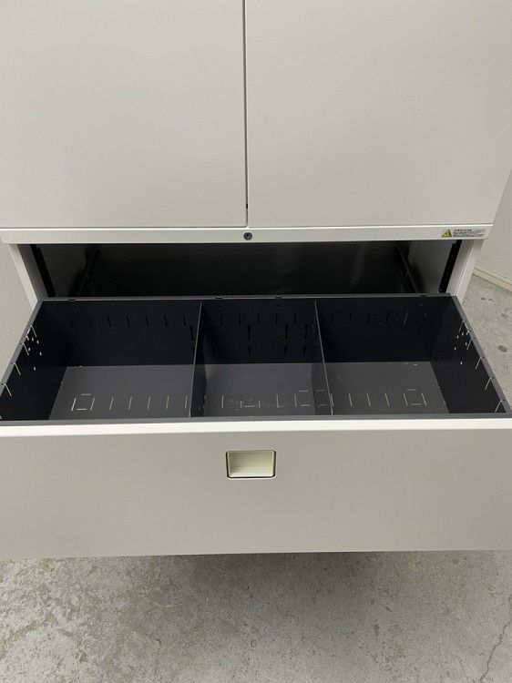 オカムラレクトラインシリーズ 両開きラテラル書庫 商品画像10