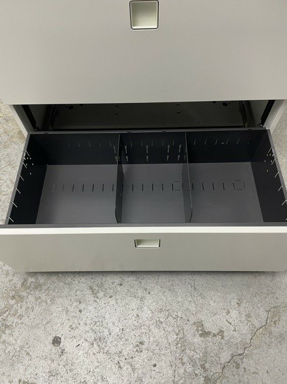 オカムラレクトラインシリーズ 両開きラテラル書庫 商品画像12