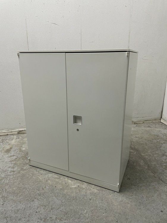 オカムラレクトラインシリーズ 両開き書庫 商品画像1