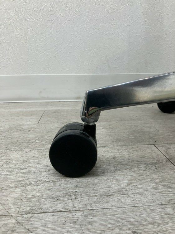 コクヨ Duora2(デュオラ2)チェア 可動肘付デュオラ2チェア 商品画像16