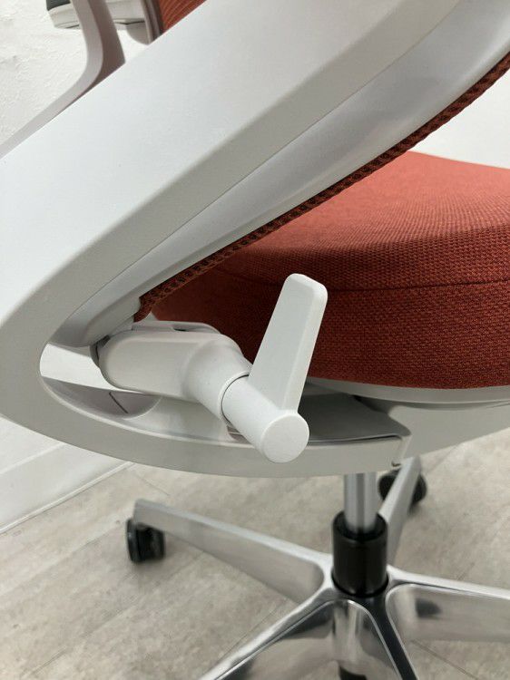 コクヨ Duora2(デュオラ2)チェア 可動肘付デュオラ2チェア 商品画像20