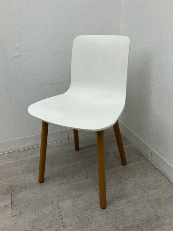 Vitra（ヴィトラ）ハルウッド（HAL Wood）シリーズ ハルウッドチェア 商品画像1