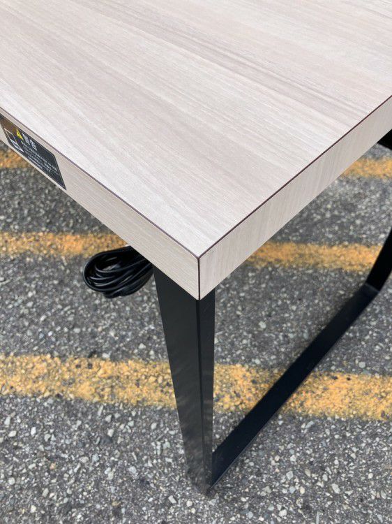 オカムラAlt Piazza(アルトピアッツァ)シリーズ 3600片面テーブル 商品画像3