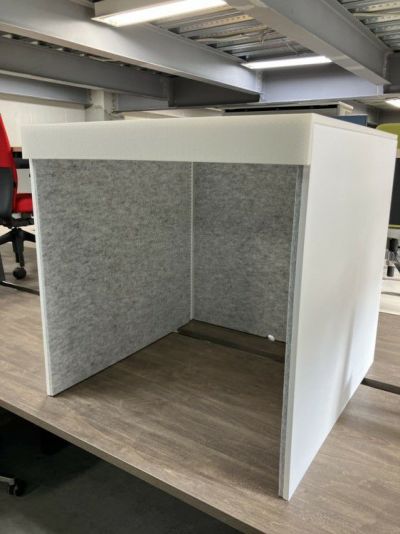 リミュート(REMUTE)シリーズ 卓上吸音ボックス 商品画像1