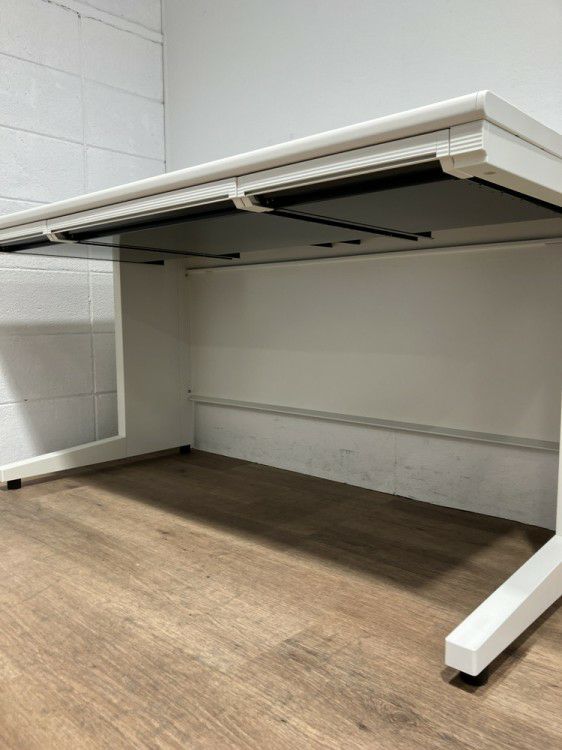 プラスUS-1Sシリーズ 1400平デスク 商品画像5