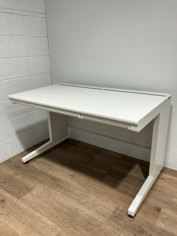 プラスUS-1Sシリーズ 1200平デスク 商品画像1