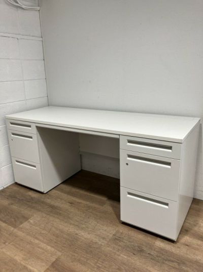 ウチダ（内田洋行）SCAENA(スカエナ)シリーズ　Kタイプ 1600両袖デスク 商品画像1