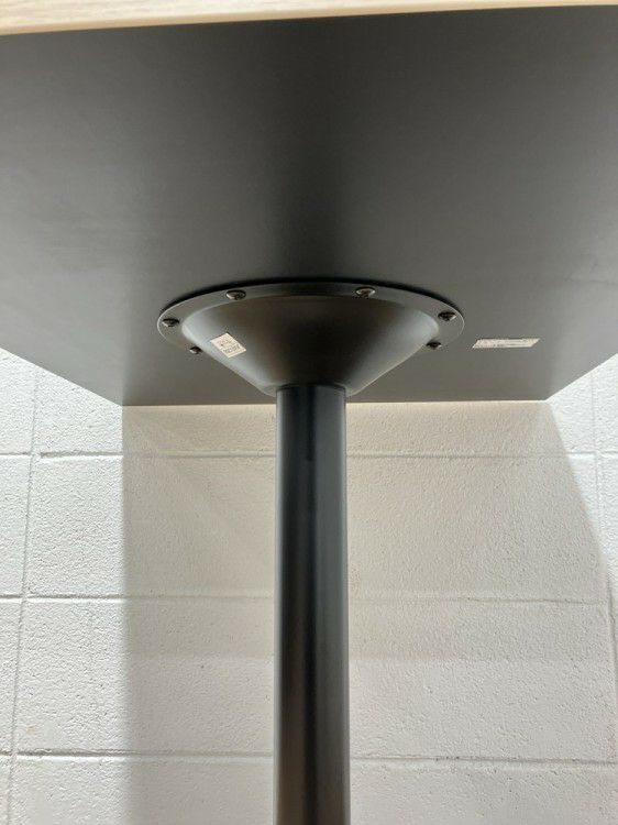 オカムラライブスシリーズ 角テーブル 商品画像7