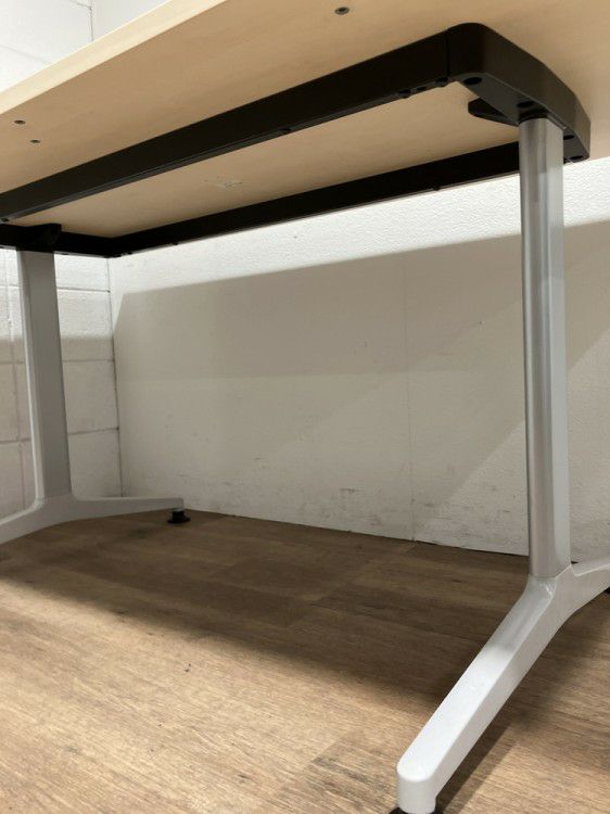 コクヨJUTO（ジュート）シリーズ ミーティングテーブル 商品画像4