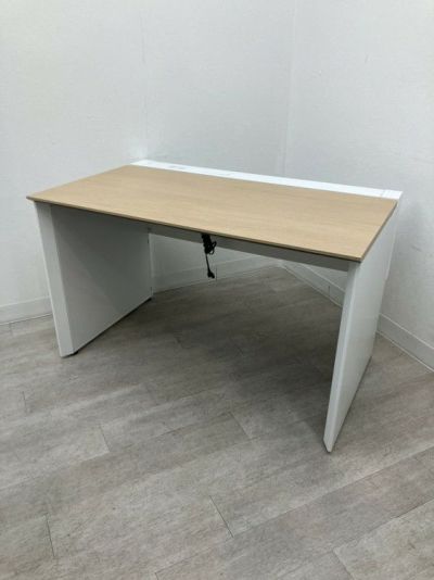 コクヨWorkVista+(ワークヴィスタプラス)シリーズ 1200平デスク 商品画像1