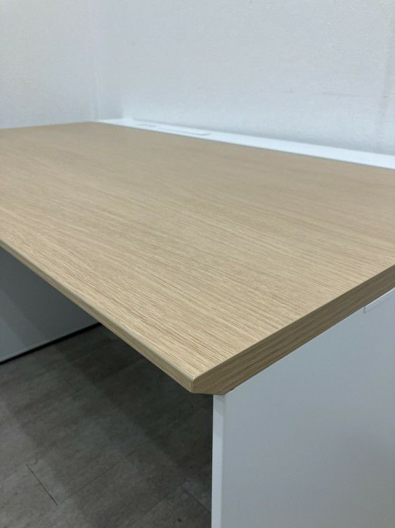 コクヨWorkVista+(ワークヴィスタプラス)シリーズ 1200平デスク 商品画像8