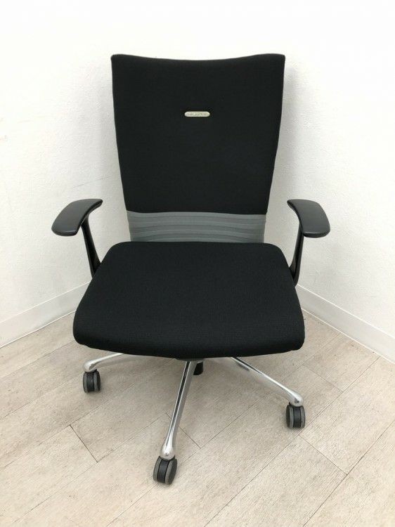 オカムラfeego(フィーゴ)チェア 固定肘付フィーゴチェア 商品画像2