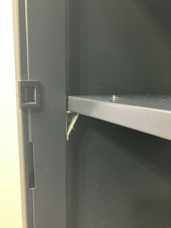 オカムラレクトラインシリーズ ダイヤル式4人用パーソナルロッカー 商品画像5