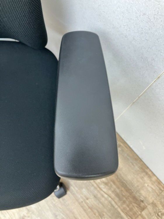 プラス可動肘付プリセアチェア 商品画像7