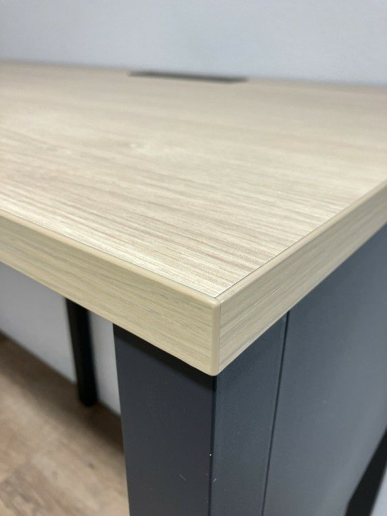 イトーキアクトリンクシリーズ ハイテーブル 商品画像2