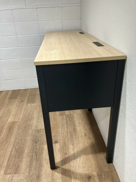 イトーキアクトリンクシリーズ ハイテーブル 商品画像4