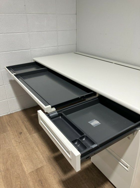 プラスUS-1Sシリーズ 1600片袖デスク 商品画像5