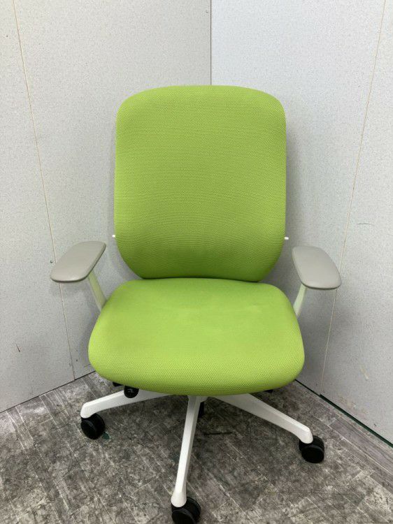 オカムラSylphy(シルフィー)チェア 固定肘付シルフィーチェア 商品画像3