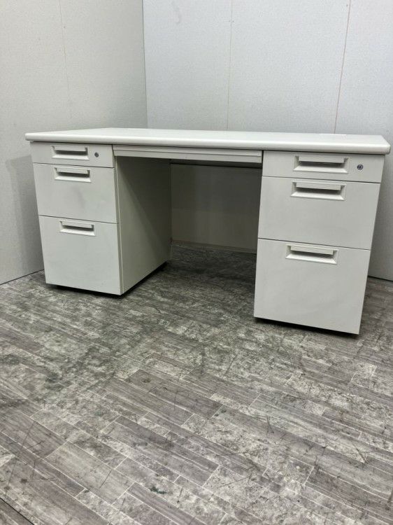 プラス1400両袖デスク 商品画像1