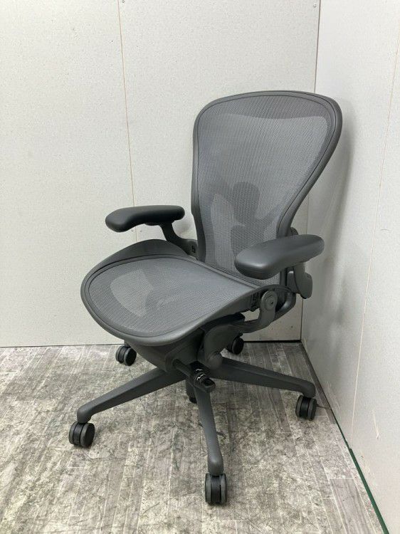 HermanMiller（ハーマンミラー）アーロンチェア アーロンチェア 商品画像1