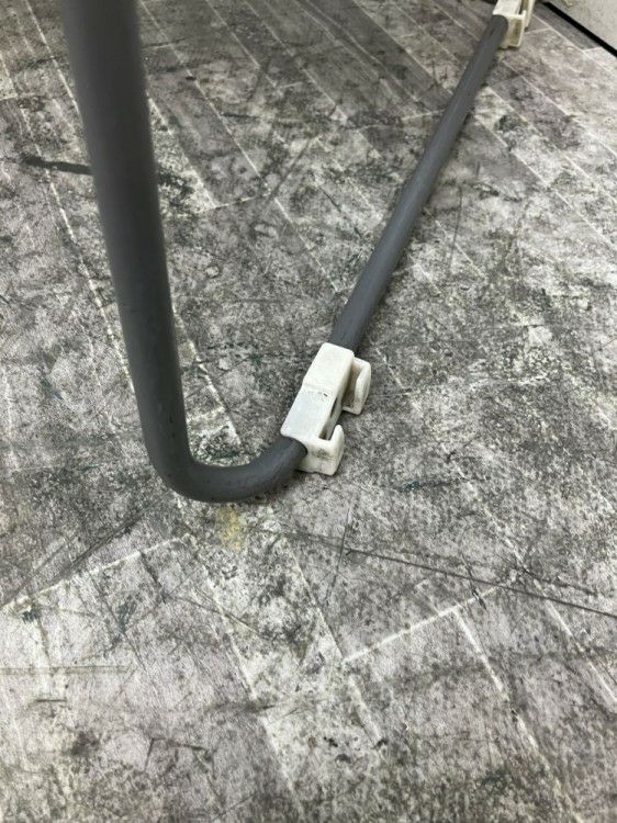 ウチダ（内田洋行）スタッキングチェア 商品画像9