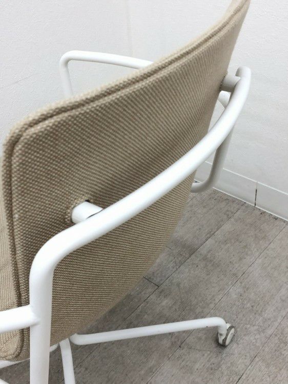 コクヨデイズオフィス オフセットフレームシリーズ ミーティングチェア 商品画像16