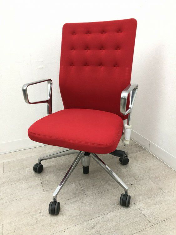 Vitra（ヴィトラ）固定肘付IDトリムチェア 商品画像1