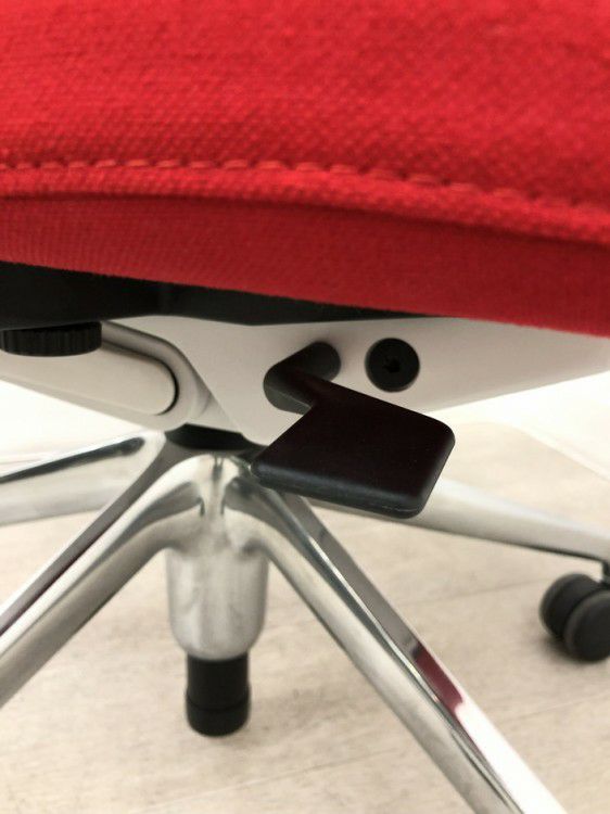 Vitra（ヴィトラ）固定肘付IDトリムチェア 商品画像17