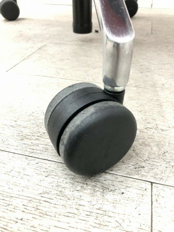 Vitra（ヴィトラ）固定肘付IDトリムチェア 商品画像18