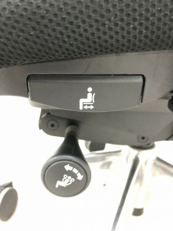 オカムラSabrina(サブリナ)シリーズ 可動肘付サブリナチェア 商品画像15