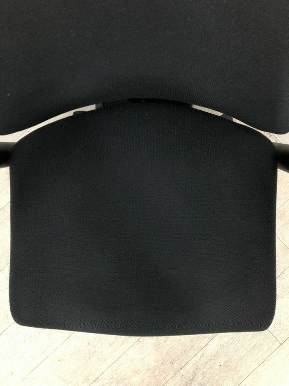 イトーキf(エフチェア)シリーズ 可動肘付エフチェア 商品画像10