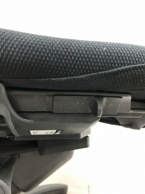 イトーキf(エフチェア)シリーズ 可動肘付エフチェア 商品画像18