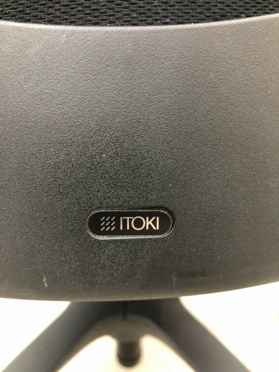 イトーキf(エフチェア)シリーズ 可動肘付エフチェア 商品画像21