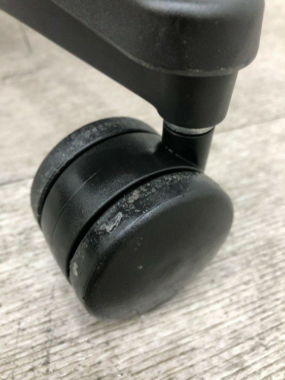 コクヨMitra2（ミトラ2）チェア 可動肘付ミトラ2チェア 商品画像16