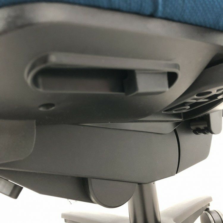 コクヨミトラチェア 可動肘付ミトラチェア 商品画像16