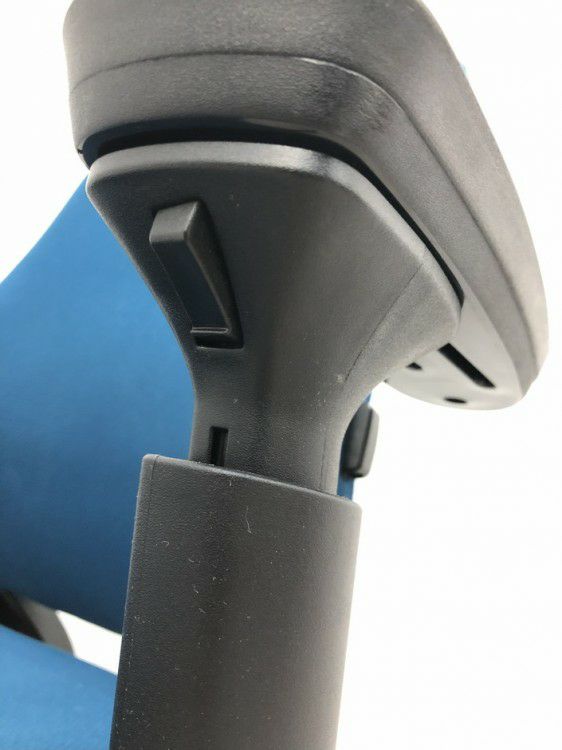 コクヨMitra2（ミトラ2）チェア 可動肘付ミトラ2チェア 商品画像12